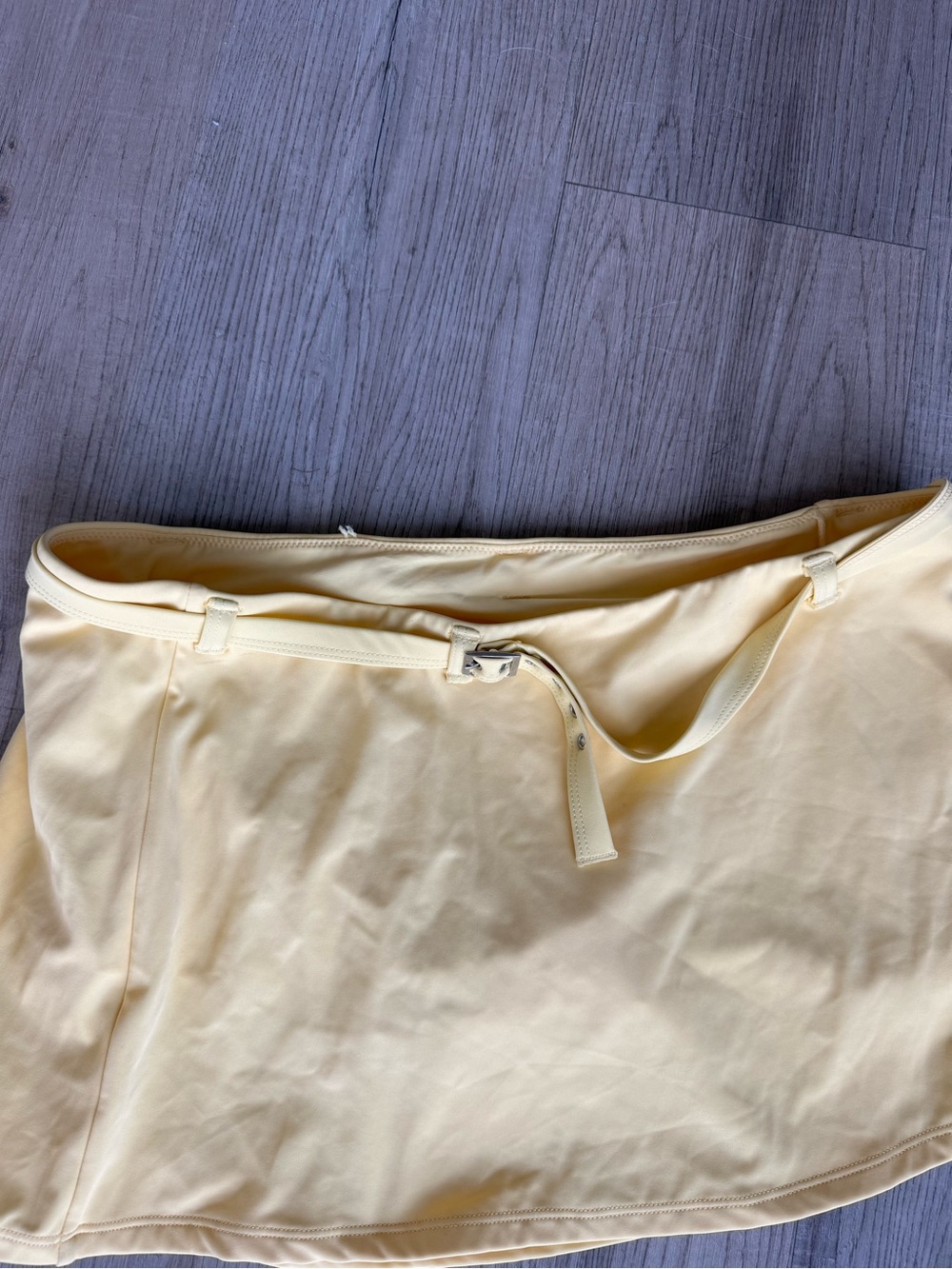 kotomi bikini set w skirt  💛 - Picture 5 of 5